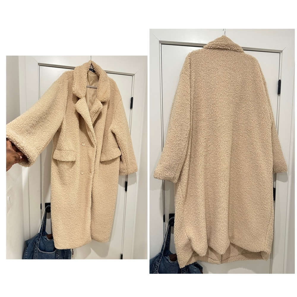 PrettyLittleThing  Teddy Coat
